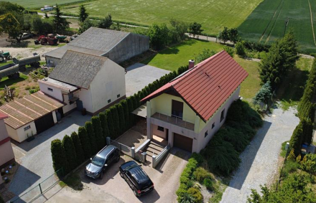 Dom 125m2, 700m2 działka
