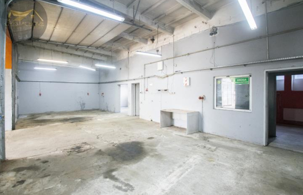 Lokal - Hala 180m2, działka 1200m2