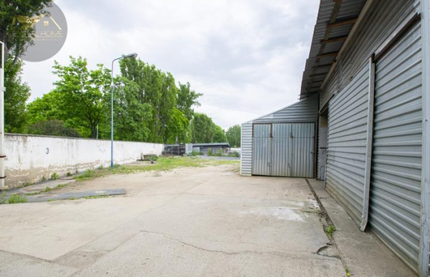 Lokal - Hala 180m2, działka 1200m2