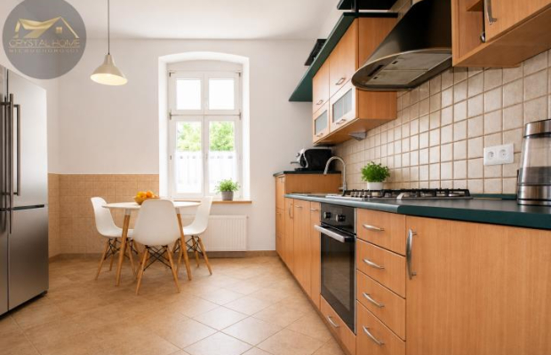 4 pokoje 133m2, 1 piętro blisko Centrum
