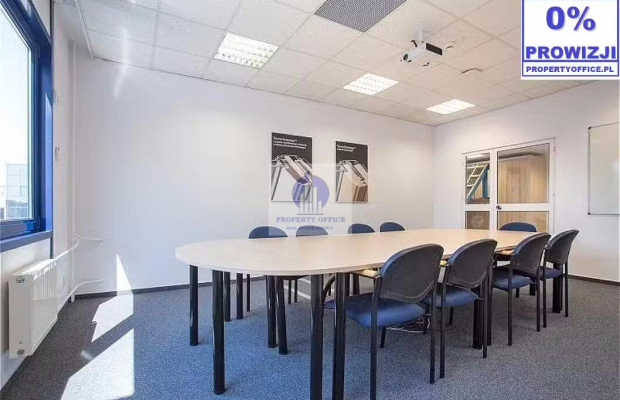 Włochy: lokal magazynowo-biurowy 1415m2 do wynajęcia