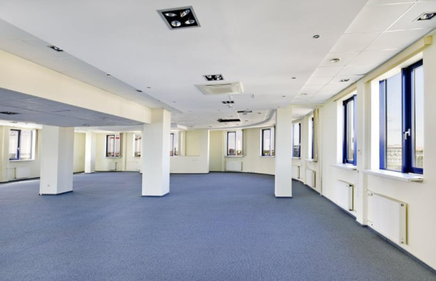 Mokotów : lokal biurowy 400m2 do wynajęcia
