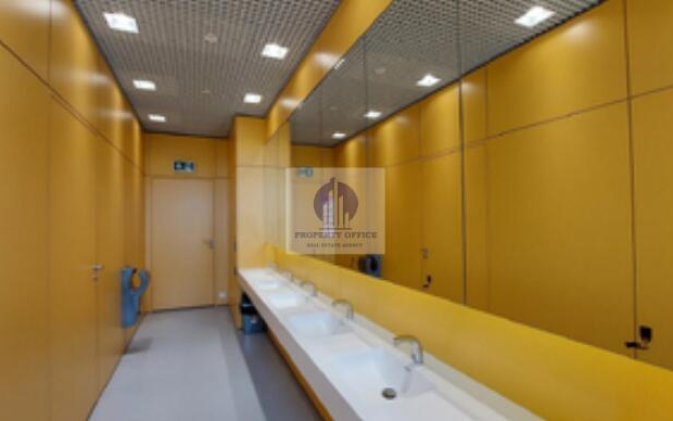 Praga Południe: lokal biurowy 865m2 do podnajmu
