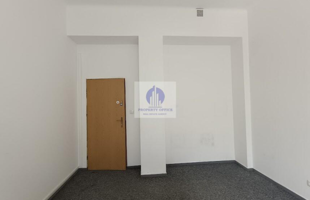 Śródmieście: lokal biurowy 18,,20 m2 do wynajęcia