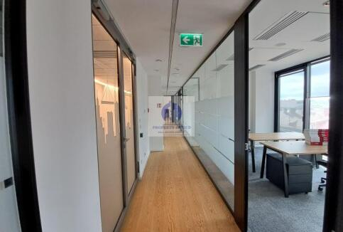 Śródmieście: lokal biurowy 154,73m2 do podnajmu