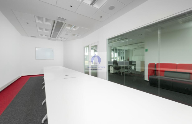 Włochy: lokal biurowy 1095,90m2 do wynajęcia