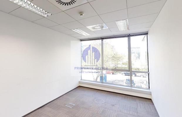 Mokotów: lokal biurowy 895m2 do wynajęcia