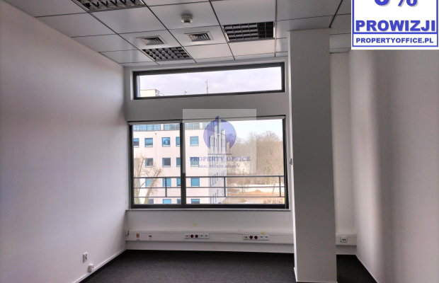 Wola: lokal biurowy 66m2 do wynajęcia