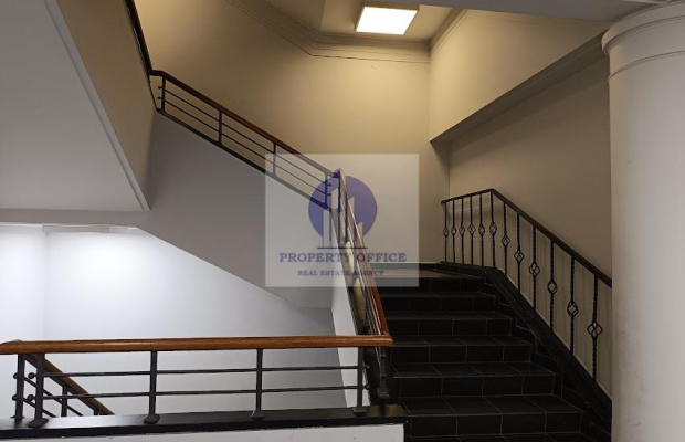 Śródmieście: lokal biurowy 25,70m2 do wynajęcia