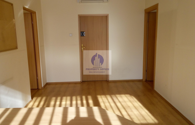 Bielany: lokal biurowy 16,18m2 do wynajęcia