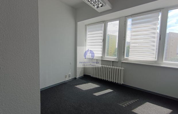 Praga Południe: lokal biurowy 14,30 m2 do wynajęcia
