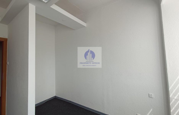 Praga Południe: lokal biurowy 14,30 m2 do wynajęcia