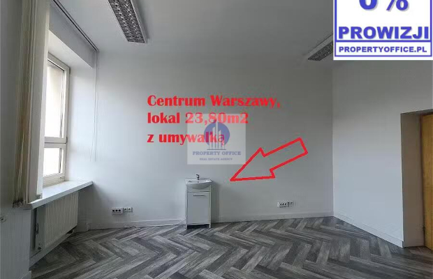 Śródmieście: lokal biurowo-usługowy 23,80 m2 z umywalką, do wynajęcia