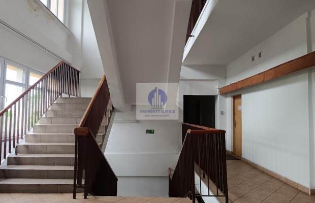 Wawer: lokal biurowy 11,34m2 do wynajęcia