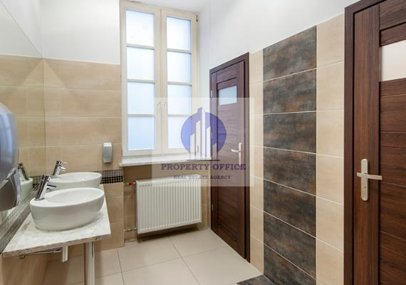 Śródmieście: lokal biurowy 82,76m2 do wynajęcia