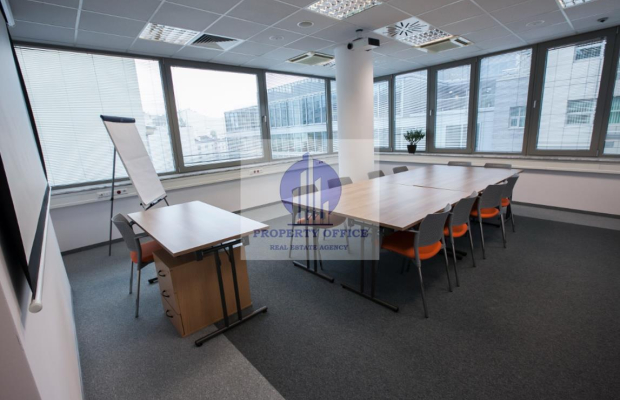 Warszawa Wola: sala konferencyjna dla 10-22 osób na wynajem