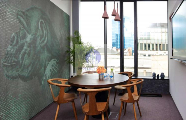 Śródmieście: sala konferencyjna dla 5 osób do wynajęcia
