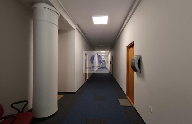 Śródmieście: lokal biurowy 25 m2 do wynajęcia