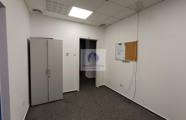 Śródmieście: lokal biurowy 16,16m2 do wynajęcia