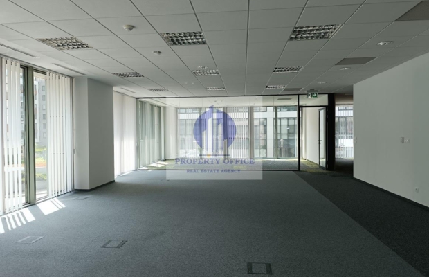 Mokotów : lokal biurowy 900m2 do wynajęcia