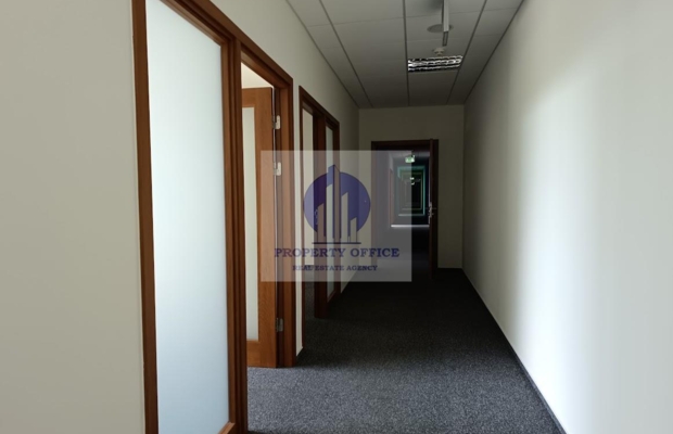 Mokotów : lokal biurowy 900m2 do wynajęcia