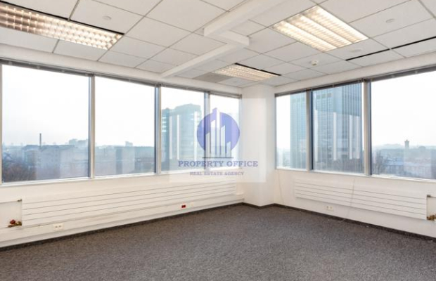 Śródmieście: lokal biurowy 942,32m2 do wynajęcia