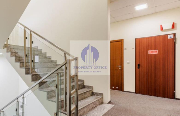 Włochy: lokal biurowy 24,51 m2 do wynajęcia