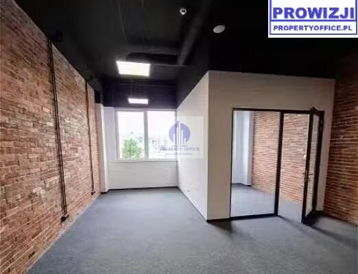 Włochy: lokal biurowy 51,70 m2 do wynajęcia