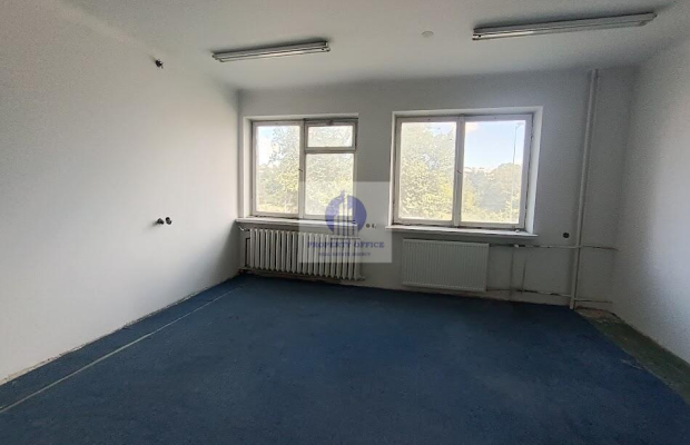 Włochy: lokal biurowy 24,90m2 do wynajęcia