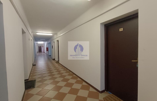 Włochy: lokal biurowy 24,90m2 do wynajęcia