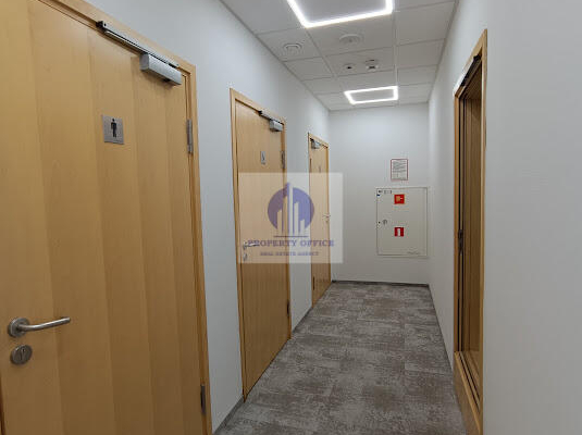 Mokotów: lokal biurowo-usługowy 341 m2 do wynajęcia