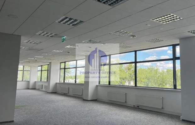Wola: lokal biurowy 194m2 do wynajęcia