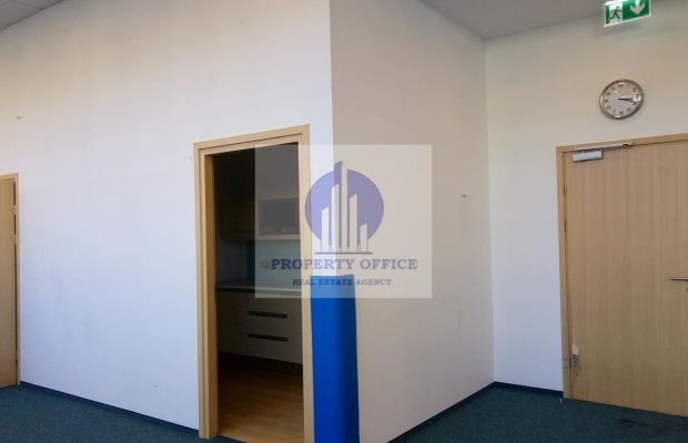 Mokotów: lokal biurowy 256 m2 do wynajęcia
