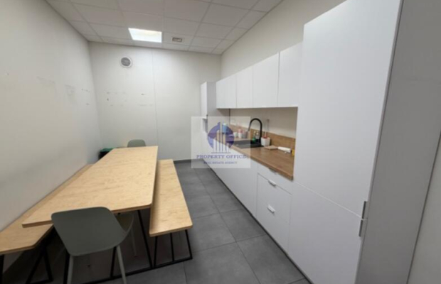 Śródmieście: lokal biurowy 393m2 do wynajęcia