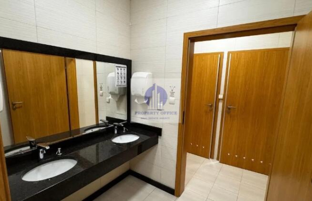 Warszawa Włochy: lokal biurowy 77,84 m2 do wynajęcia