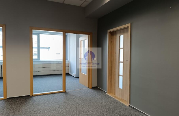 Wawer: lokal biurowy 129,36 m2 do wynajęcia