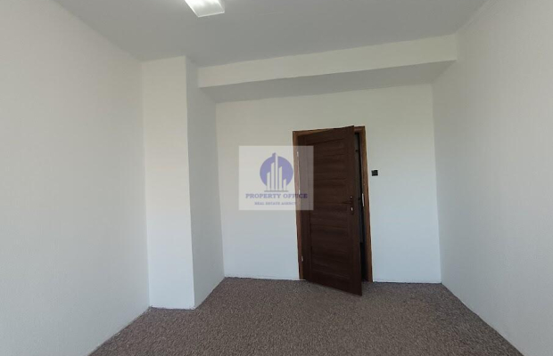 Praga Południe: lokal biurowy 23,10m2 do wynajęcia