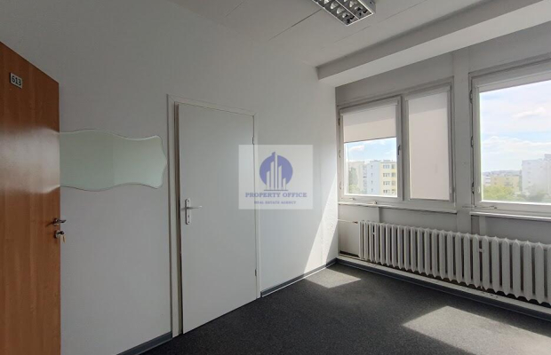 Praga Południe: lokal biurowy 21,30m2 do wynajęcia