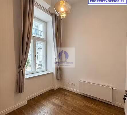Śródmieście: lokal biurowy 115,19m2 do wynajęcia