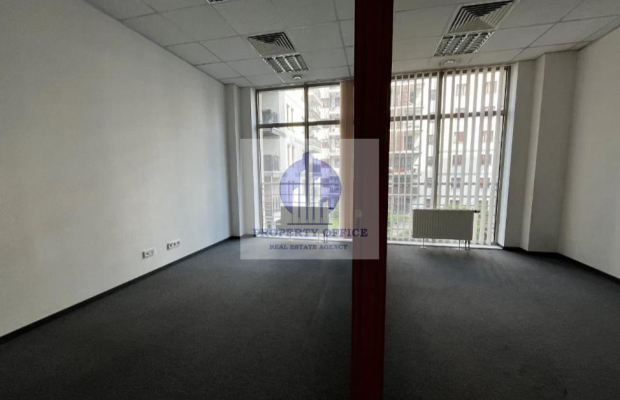 Mokotów: lokal biurowy 52,32m2 do wynajęcia