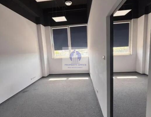 Włochy: lokal biurowy 37,40m2 do wynajęcia