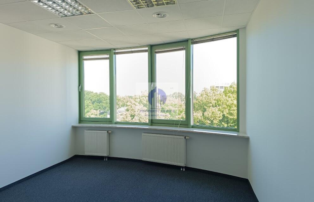 Mokotów: lokal biurowy 300m2 do wynajęcia