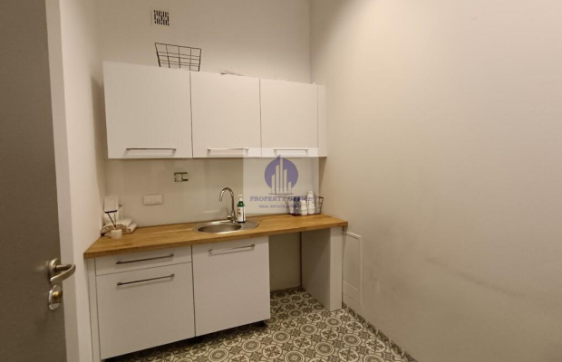 Śródmieście: lokal biurowy 85,69m2 do wynajęcia