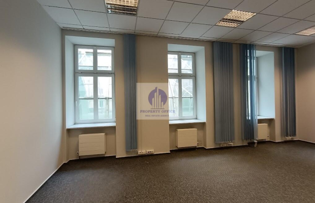 Śródmieście: lokal biurowy 85,69m2 do wynajęcia