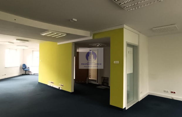 Mokotów: lokal biurowy 151 m2 do wynajęcia