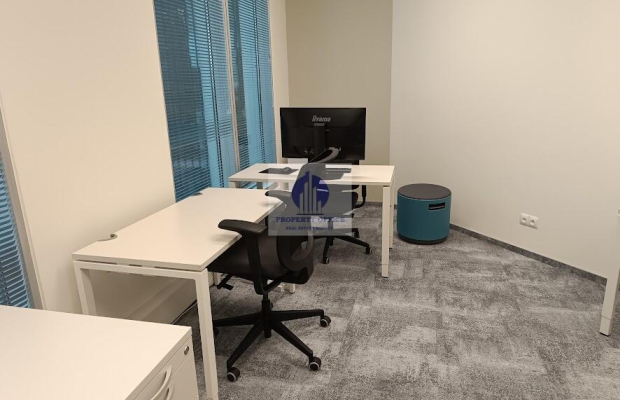 Śródmieście: biurko w coworkingu do wynajęcia