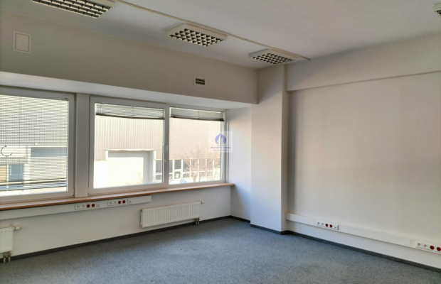 Bielany: lokal biurowy 189m2 do wynajęcia