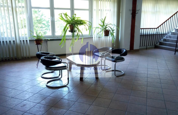 Wawer: lokal biurowy 11,77m2 do wynajęcia