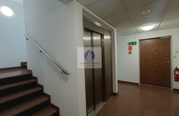 Mokotów: lokal biurowy 267m2 do wynajęcia