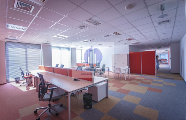 Mokotów: lokal biurowy 595m2 do wynajęcia